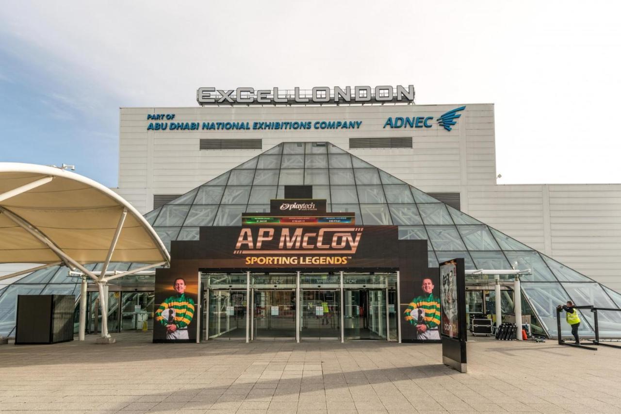 New 2bd Flat 4mins To Excel Centre Fast City Links Lägenhet London
