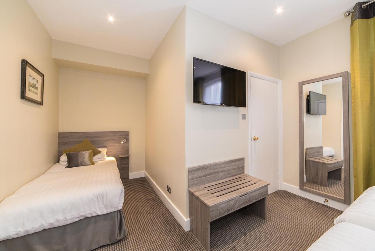 Phoenix Hotel London