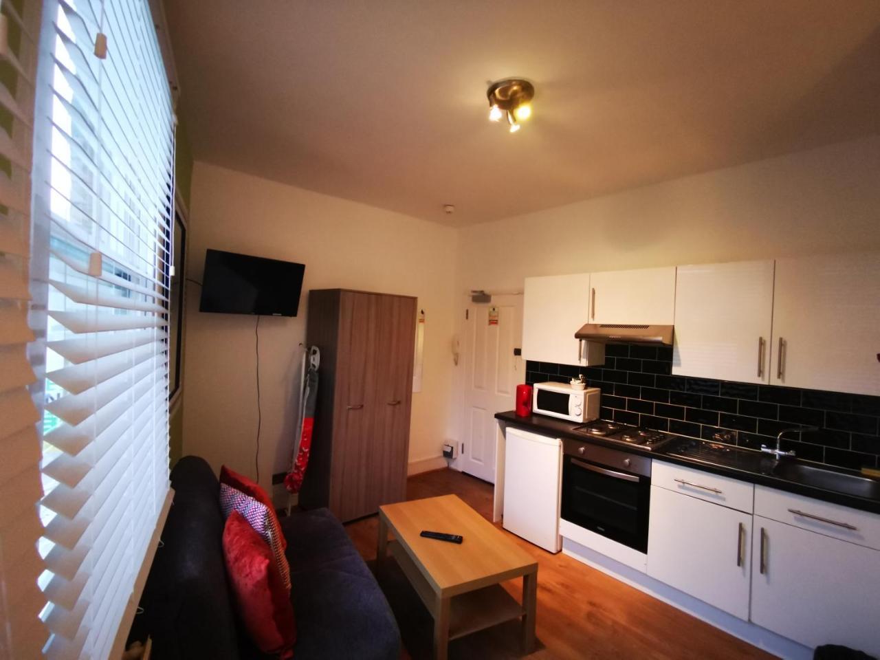 Capital Host- Apartments Euston * London