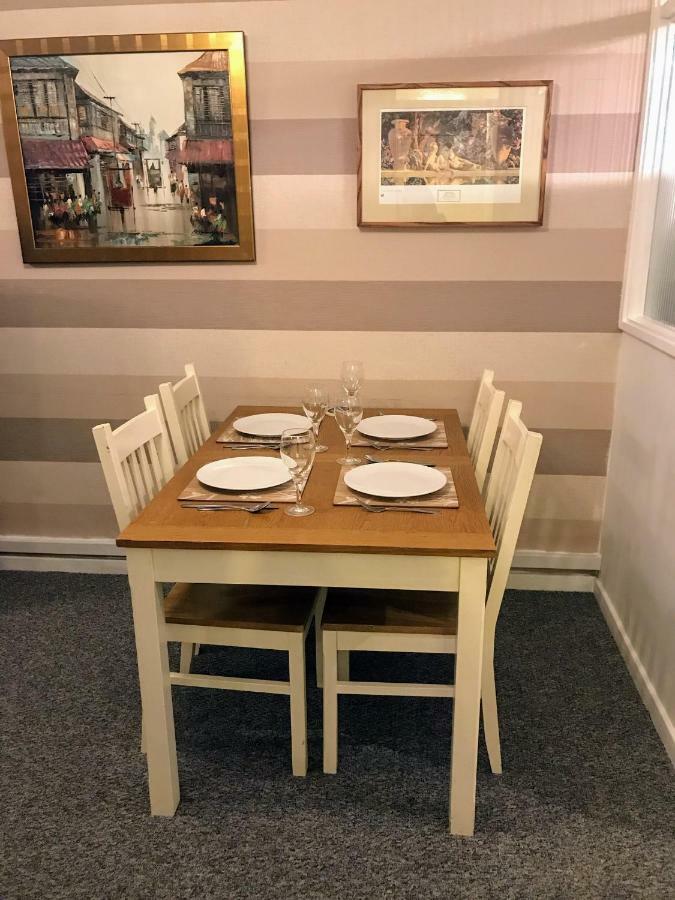 Lovely One Bedroom In Stratford Lägenhet