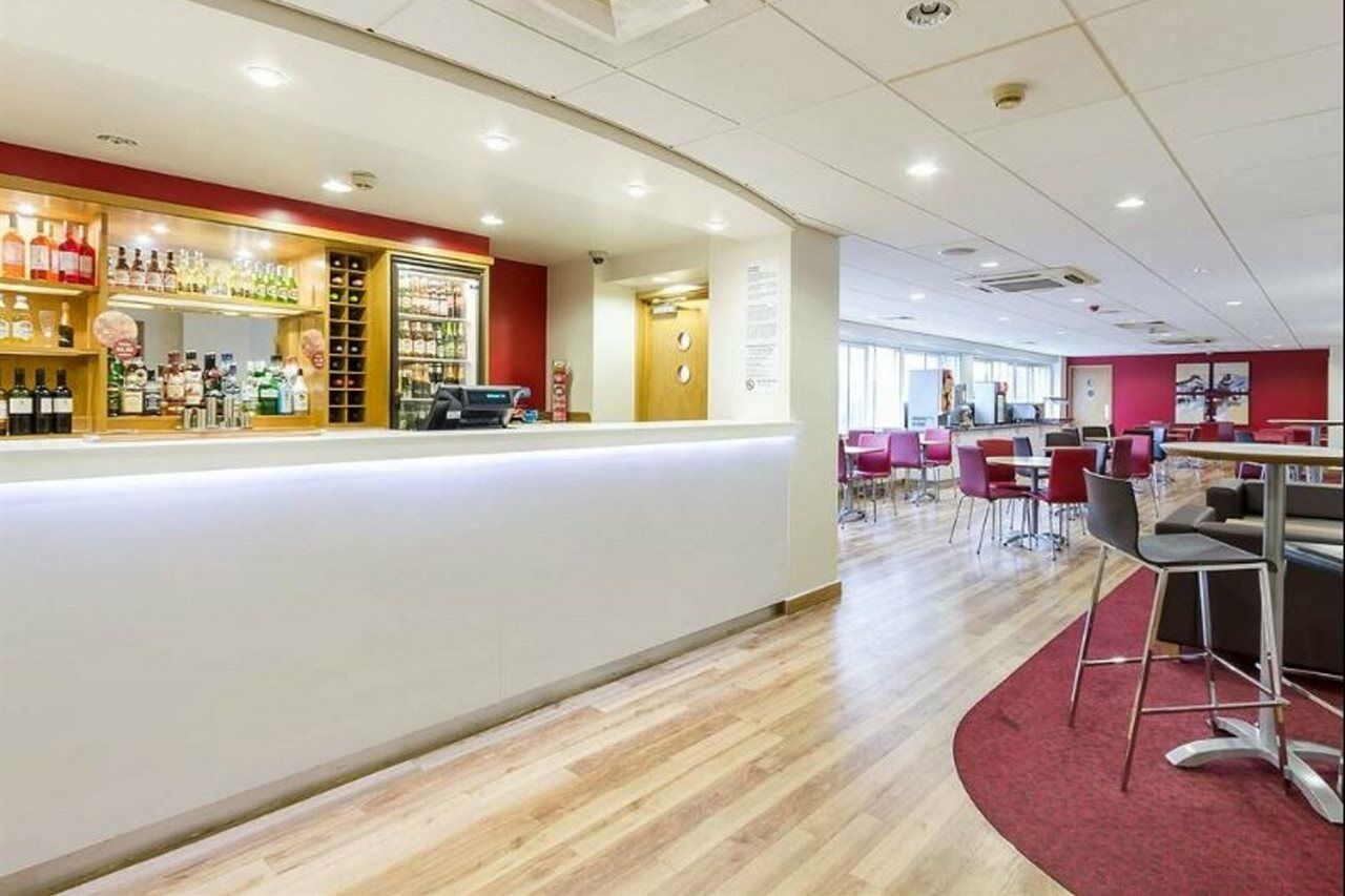 Travelodge Chessington Tolworth 3* Londen