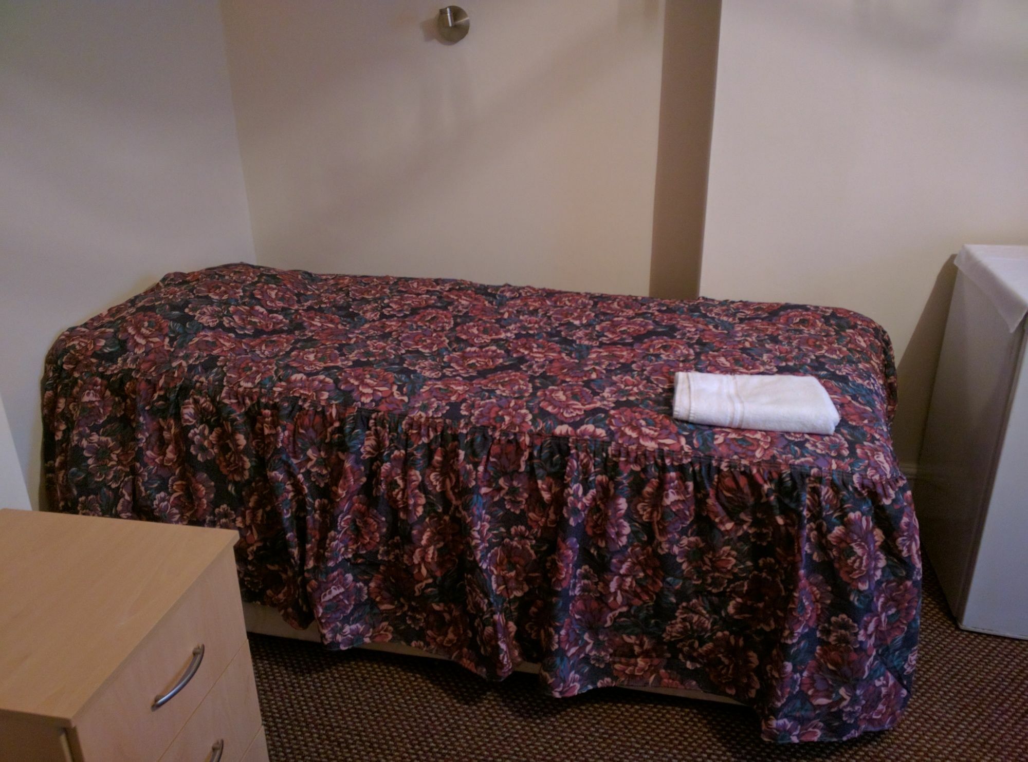 A To B Guest house London