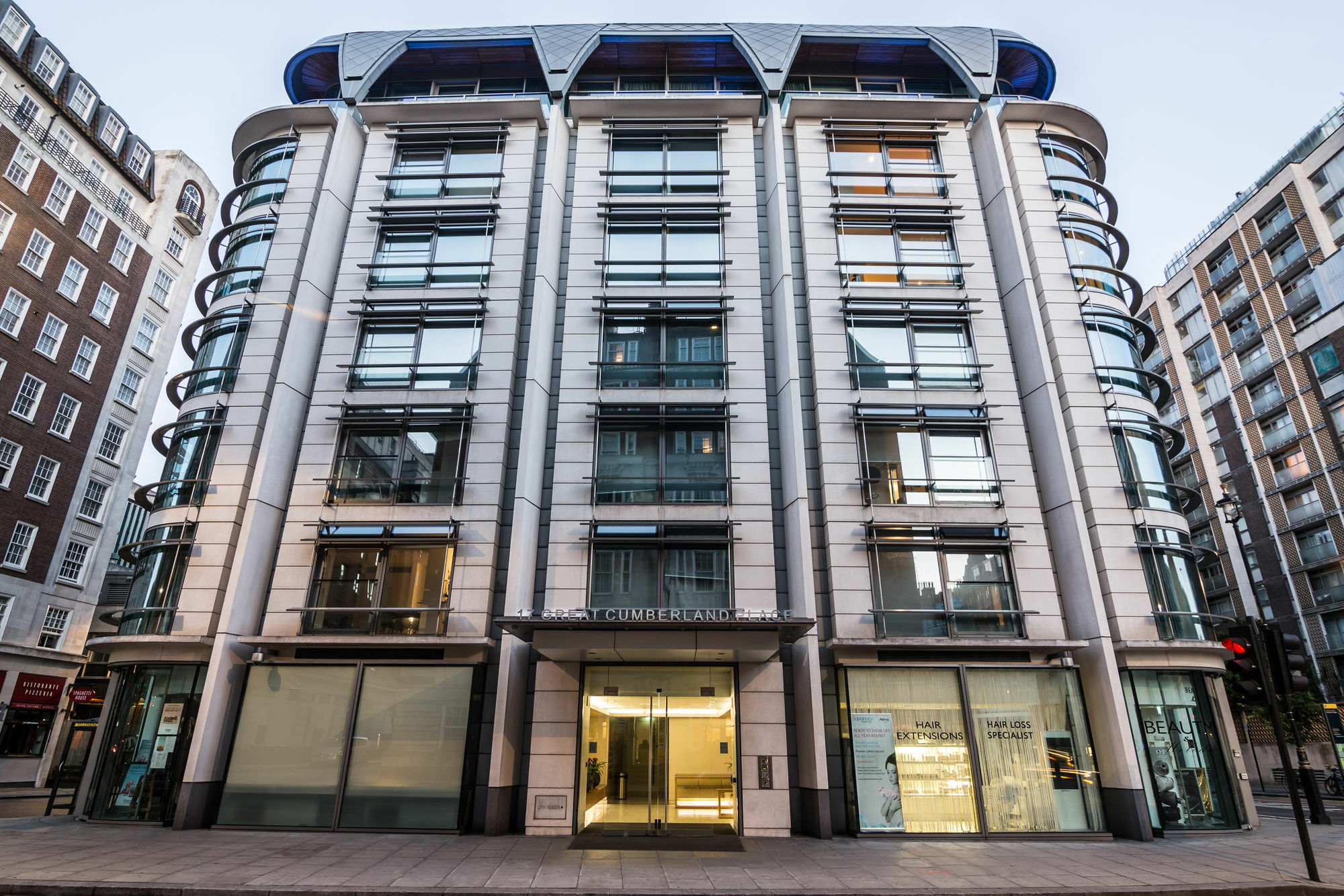 Chic Residency At Marble Arch London