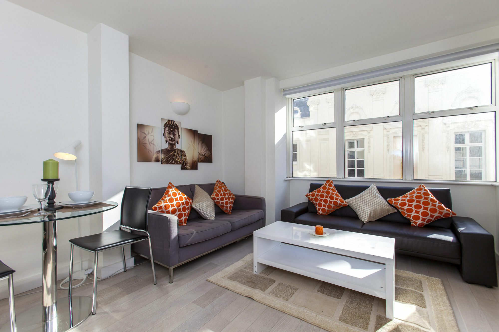 Club Living - Piccadilly & Covent Garden Apartments