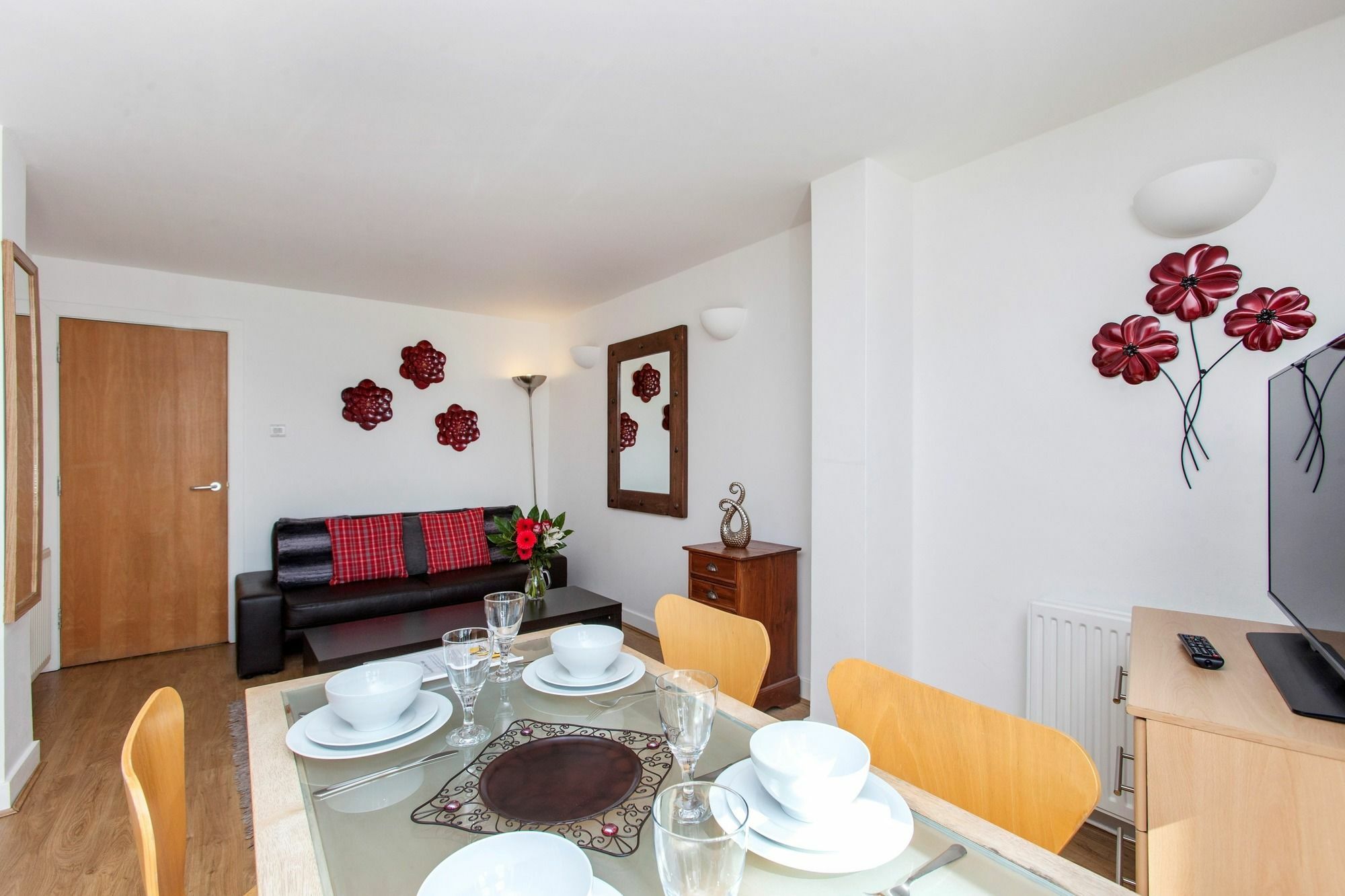 Club Living - Piccadilly & Covent Garden Apartments *