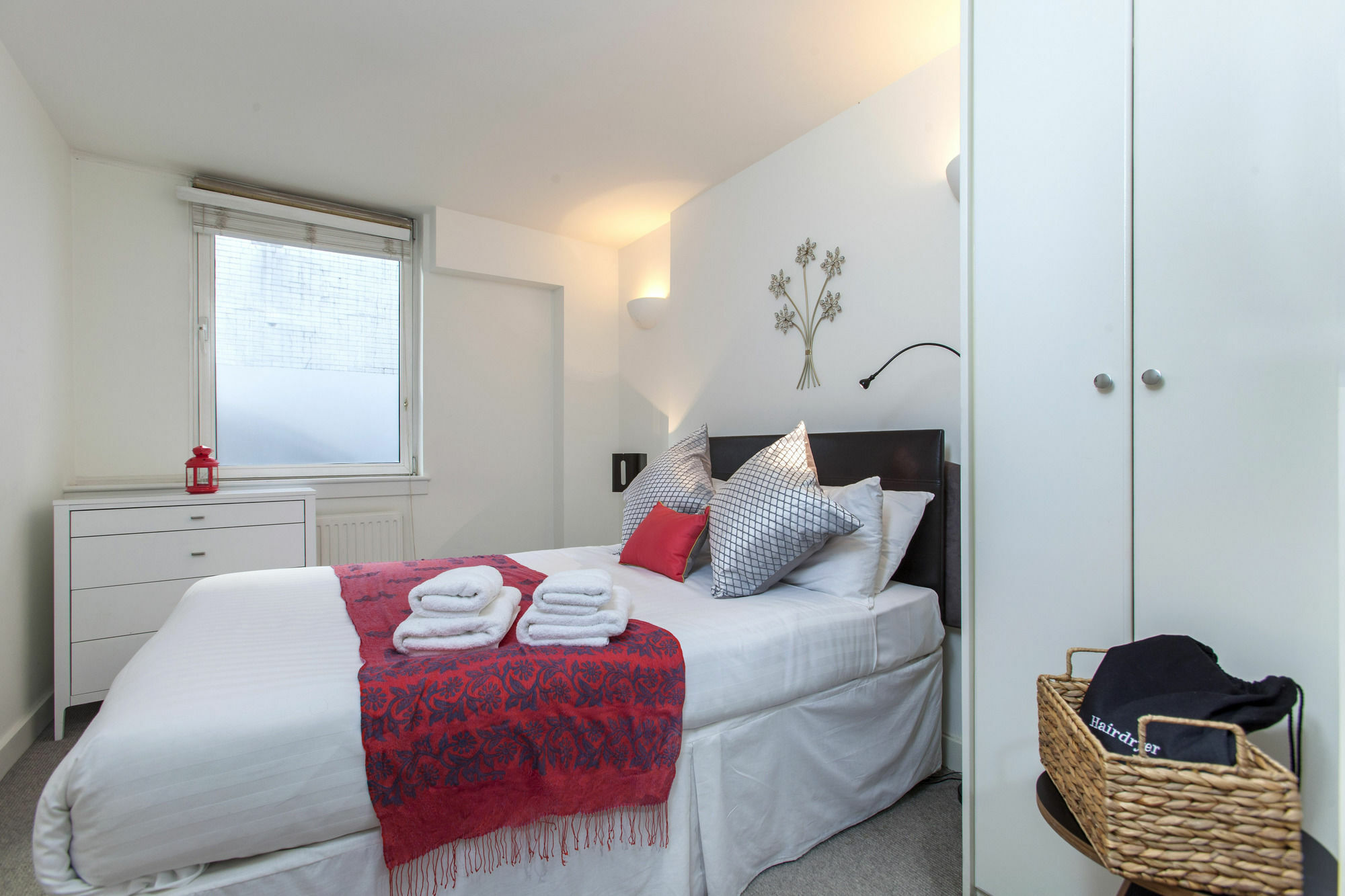 Club Living - Piccadilly & Covent Garden Apartments *