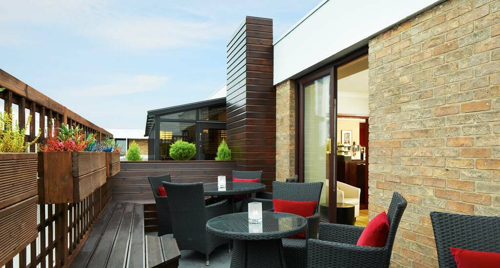 Marriott Regents Park Hotel