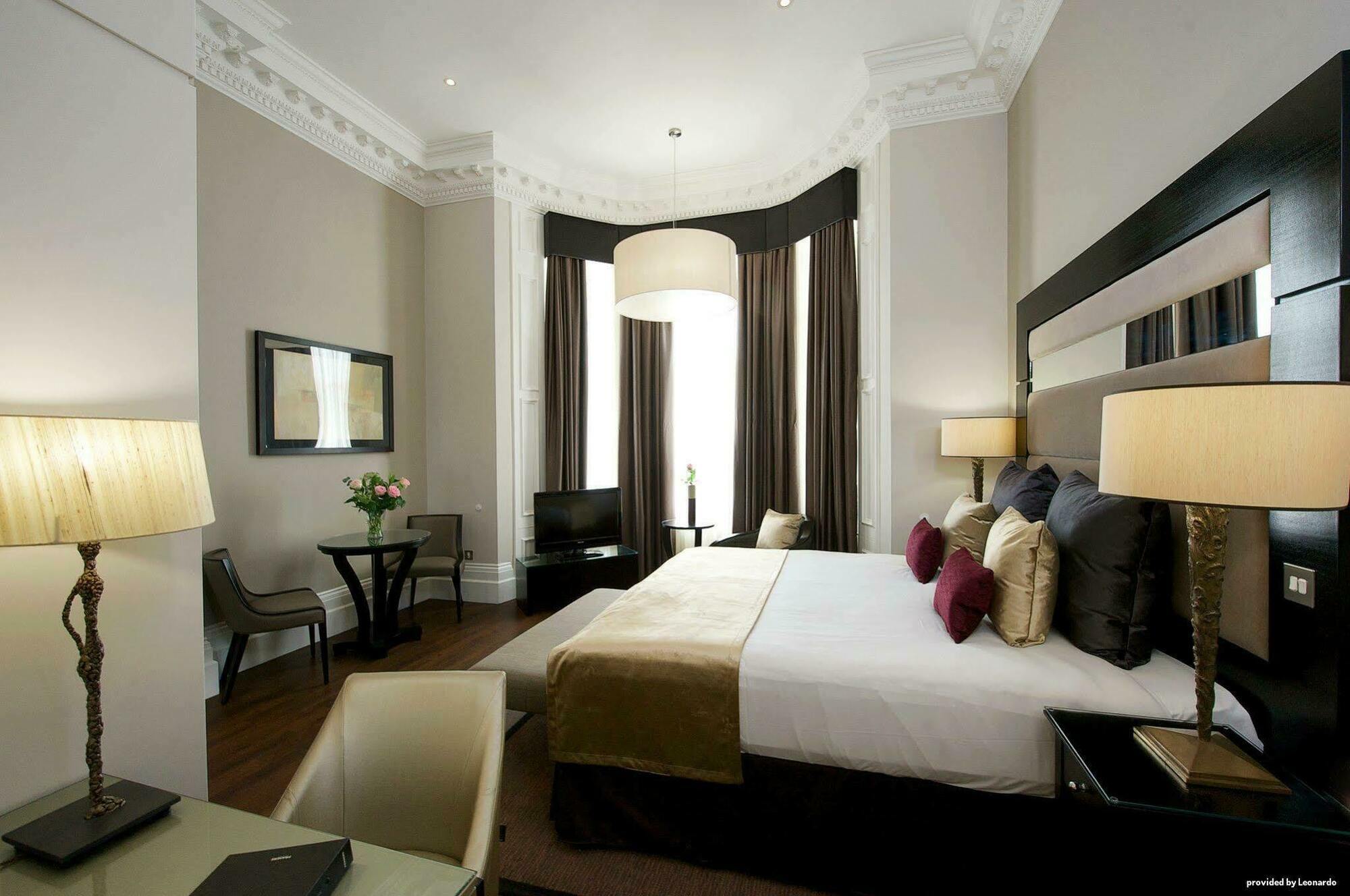 Aparthotel Fraser Queens Gate 4*