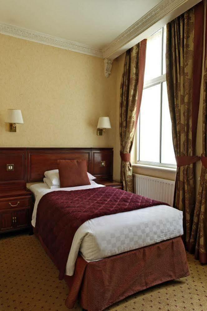 Hotel Rochester By Blue Orchid 4*