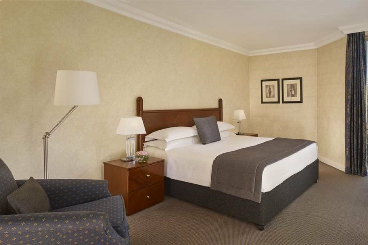 Millennium And Conference Centre Gloucester Hotel