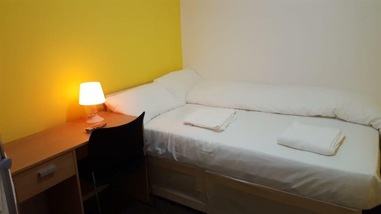 E1- Flats 2* London
