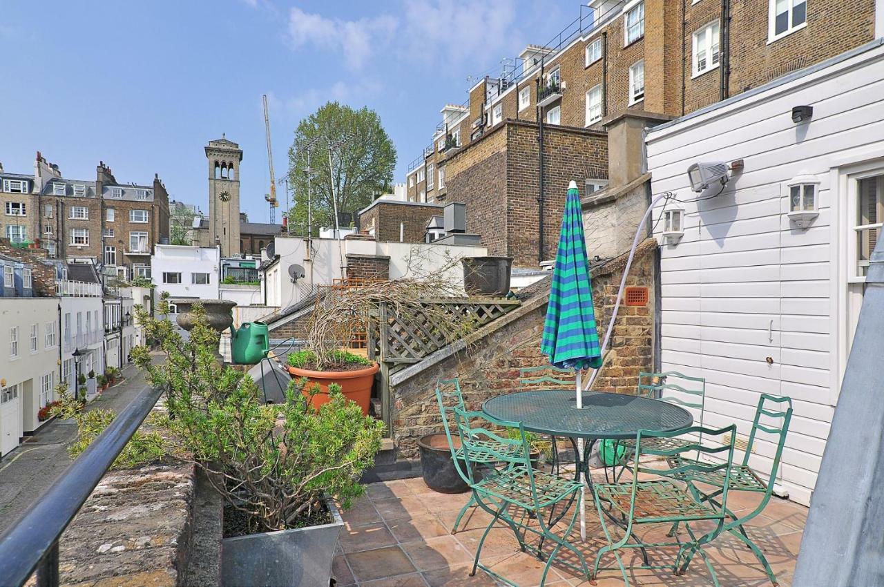 Ennismore Mews * Londra