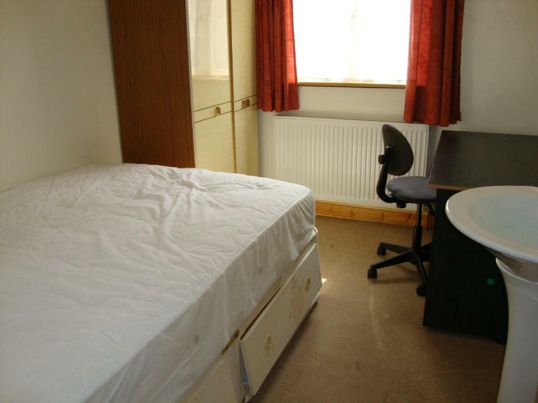 Couette-café Draycott 2*