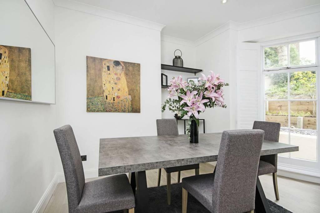 Bright Convenient Flat In Little Venice Apartment