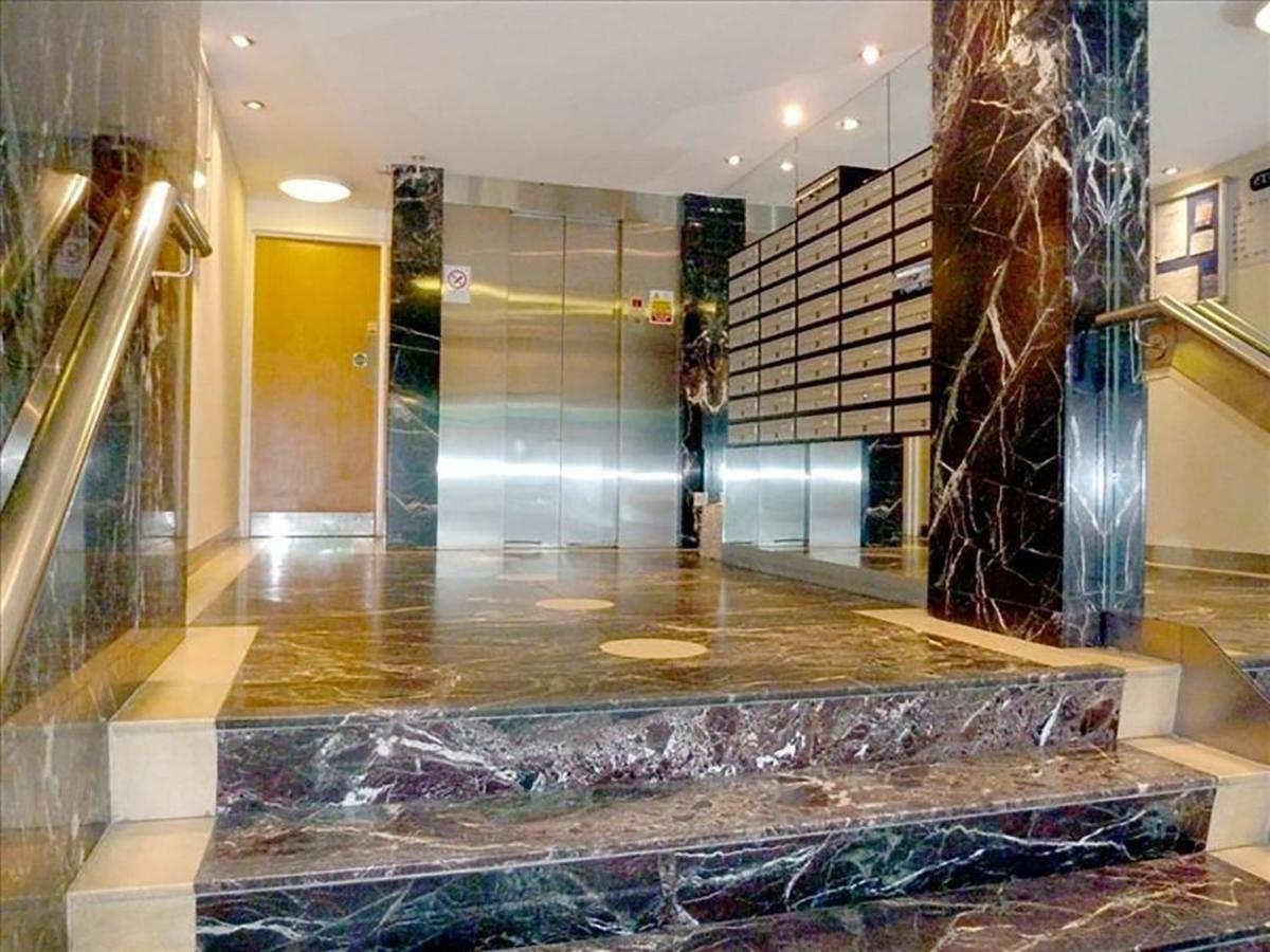 Lejlighed Elegant Very Central Fitzrovia W1 King Bed, Wifi, Nr Oxford St Affable Informative Host London