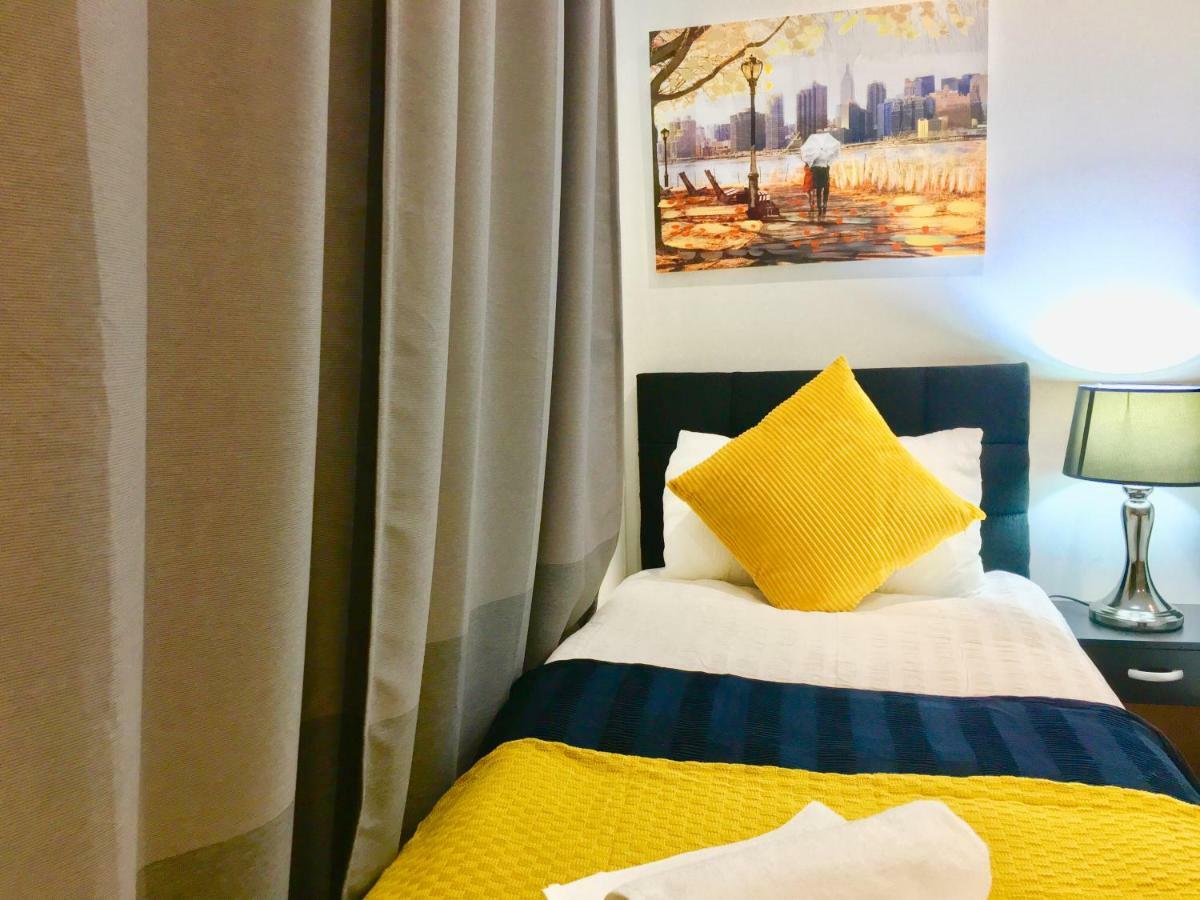 Excel 2 Bedrooms River View Appartement Londres