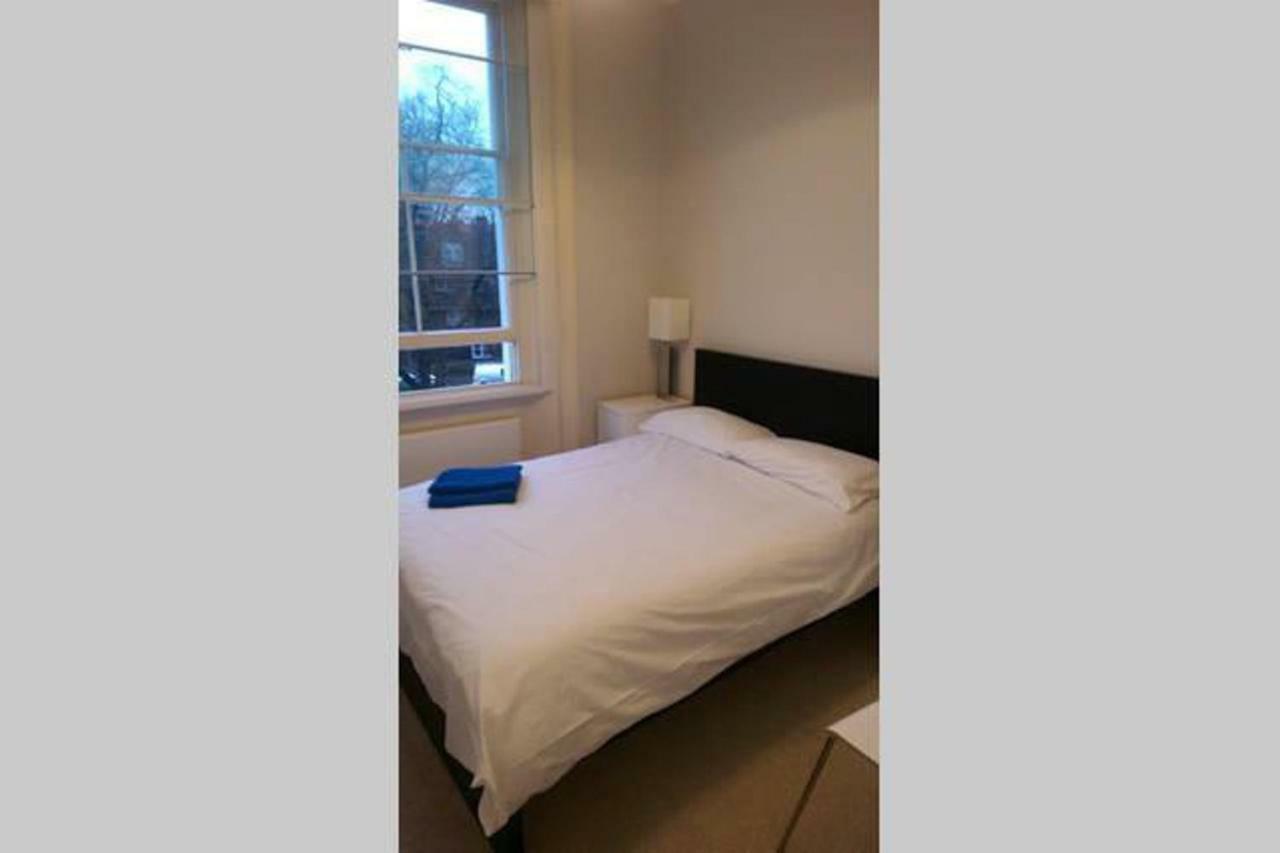 70 Oakley Square * London