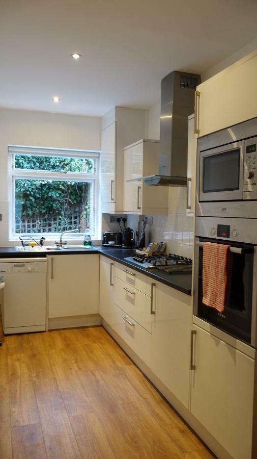 Kensington Olympia House Holiday home *