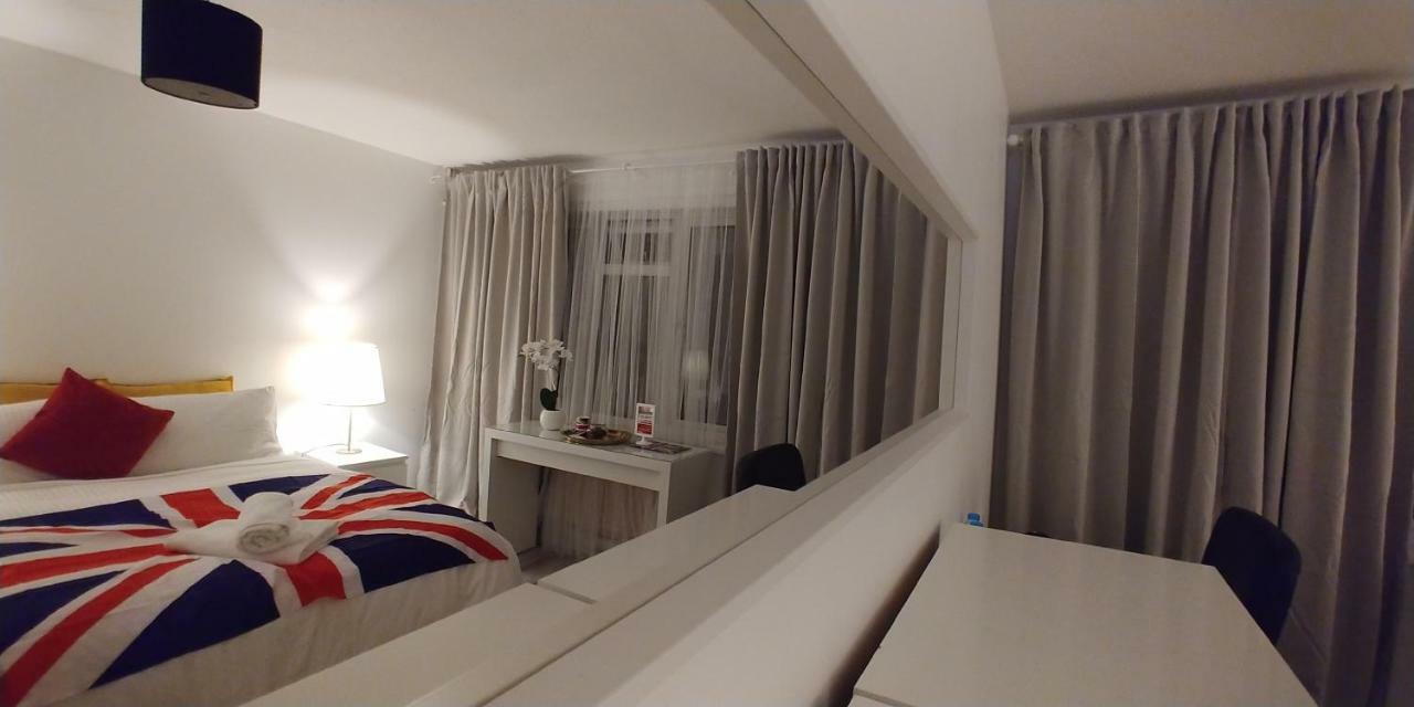 Al Iram Affittacamere Londra