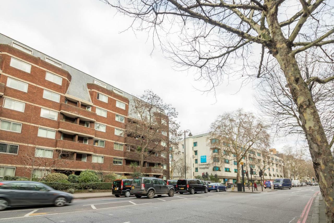 Sherborne Court London