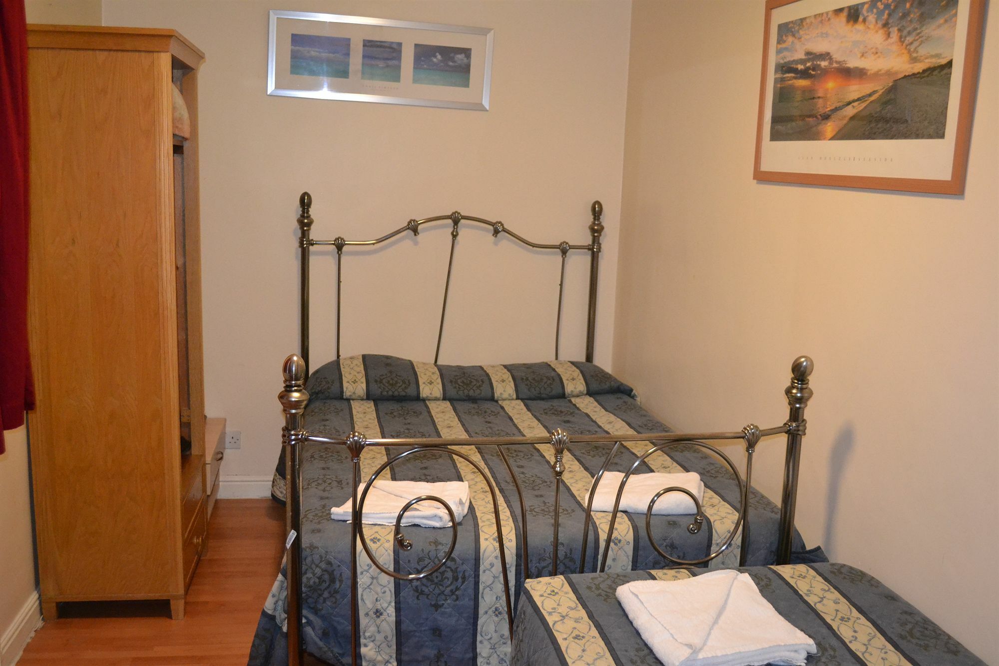 The House On Warwick Hotel 4*