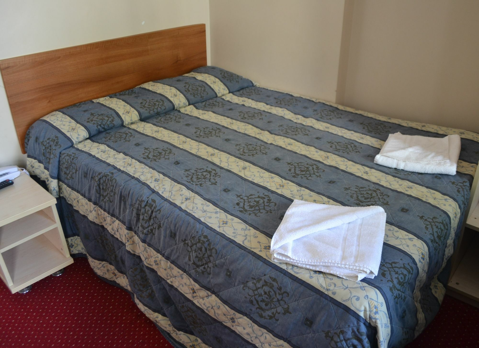 The House On Warwick Hotel London