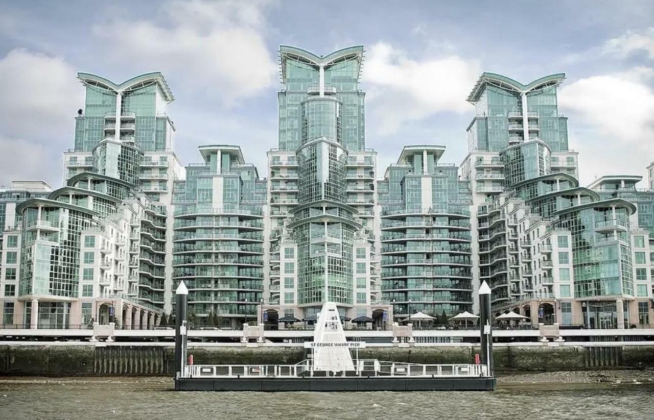 Riverside Balcony Apartments, 10 Minutes From Oxford Circus Appartement Londen