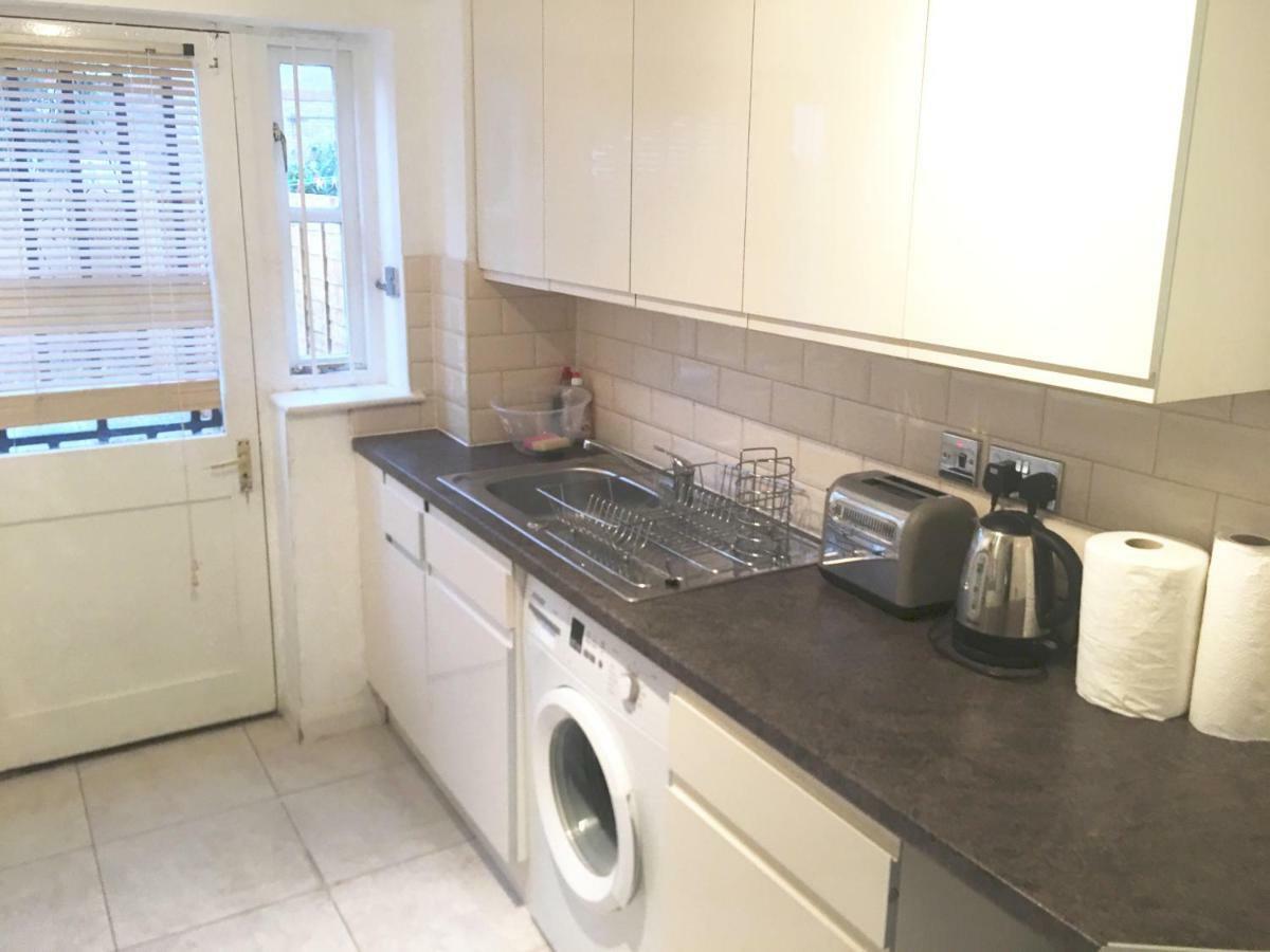 Fantastic Cozy 3bed Hse Excel Free Parking Wifi Sleeps 6 Apartment