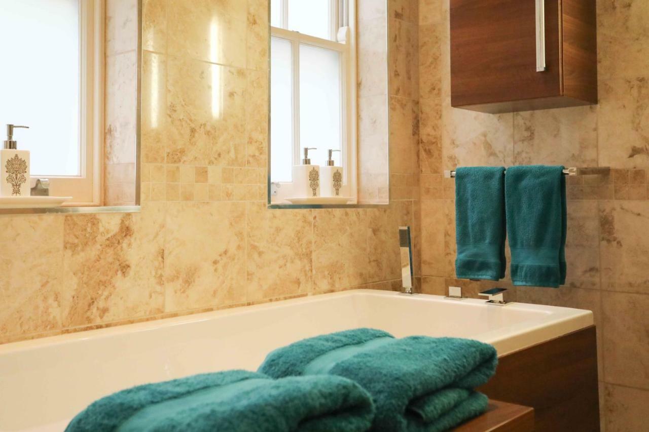 Lovely 2 Bed Garden Flat Warren Street Appartamento Londra