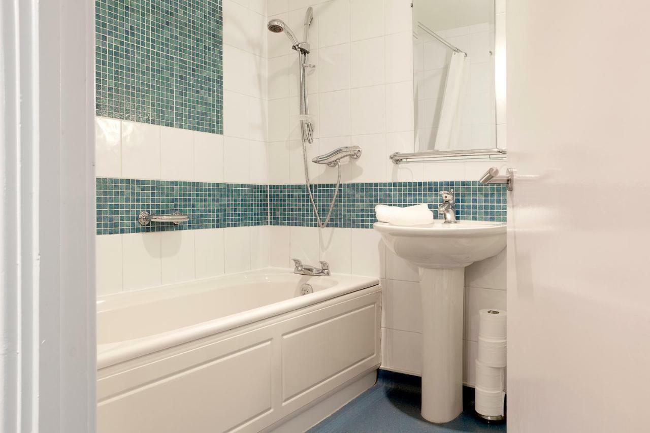 Appartement Bright Private - Peaceful Morden Location Londen