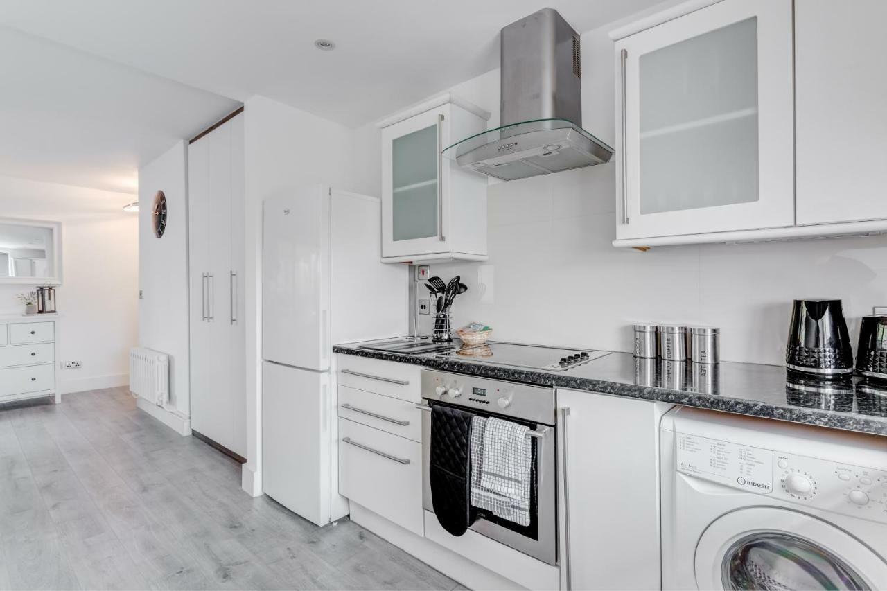 Sherborne Court 3* London