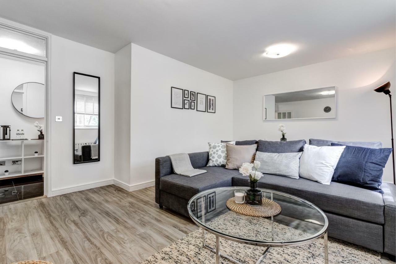 Sherborne Court 3* London