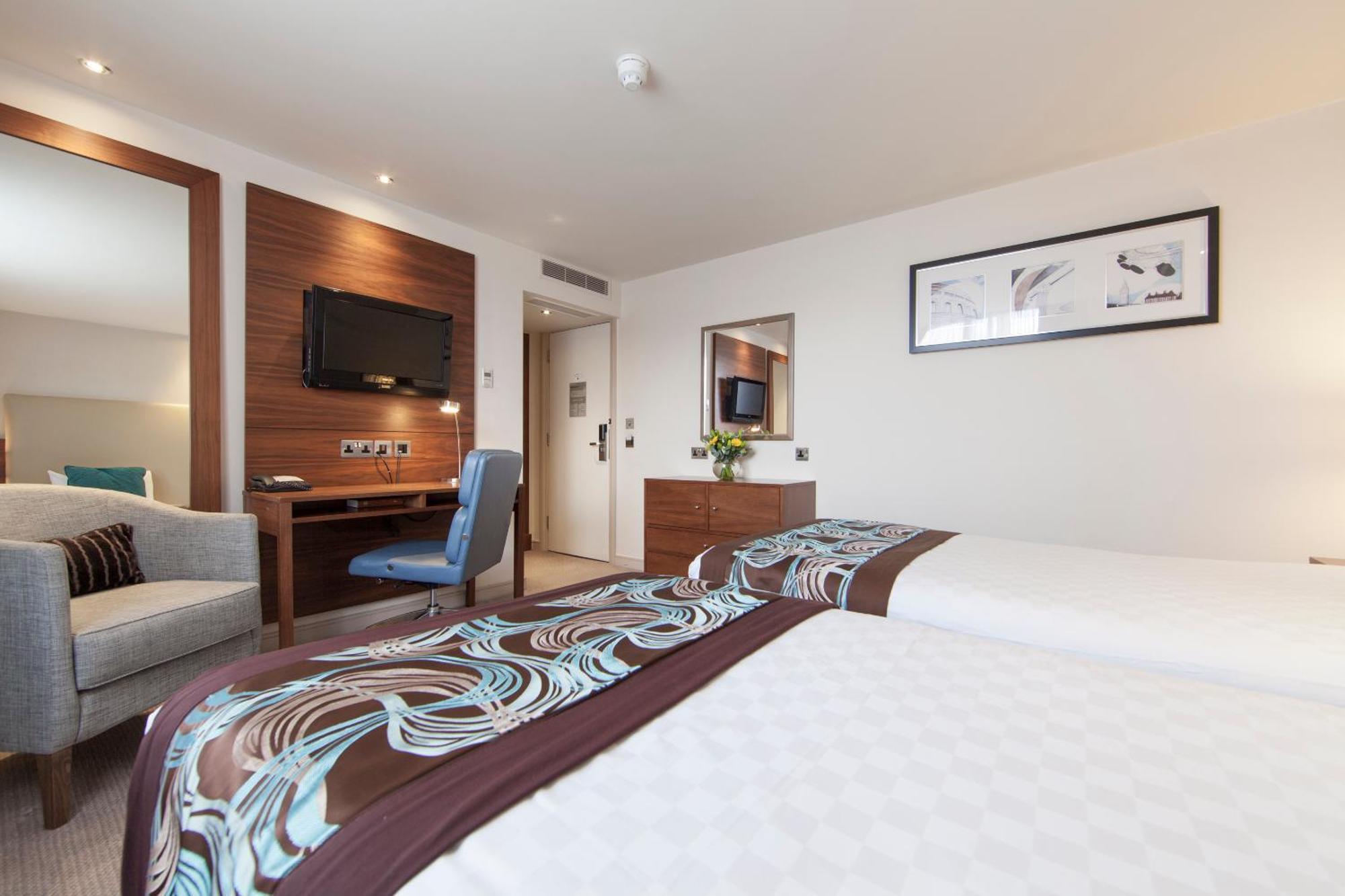 Thistle Hyde Park Kensington Gardens Hotel 4*