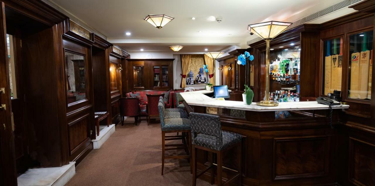 Hotel Rochester By Blue Orchid