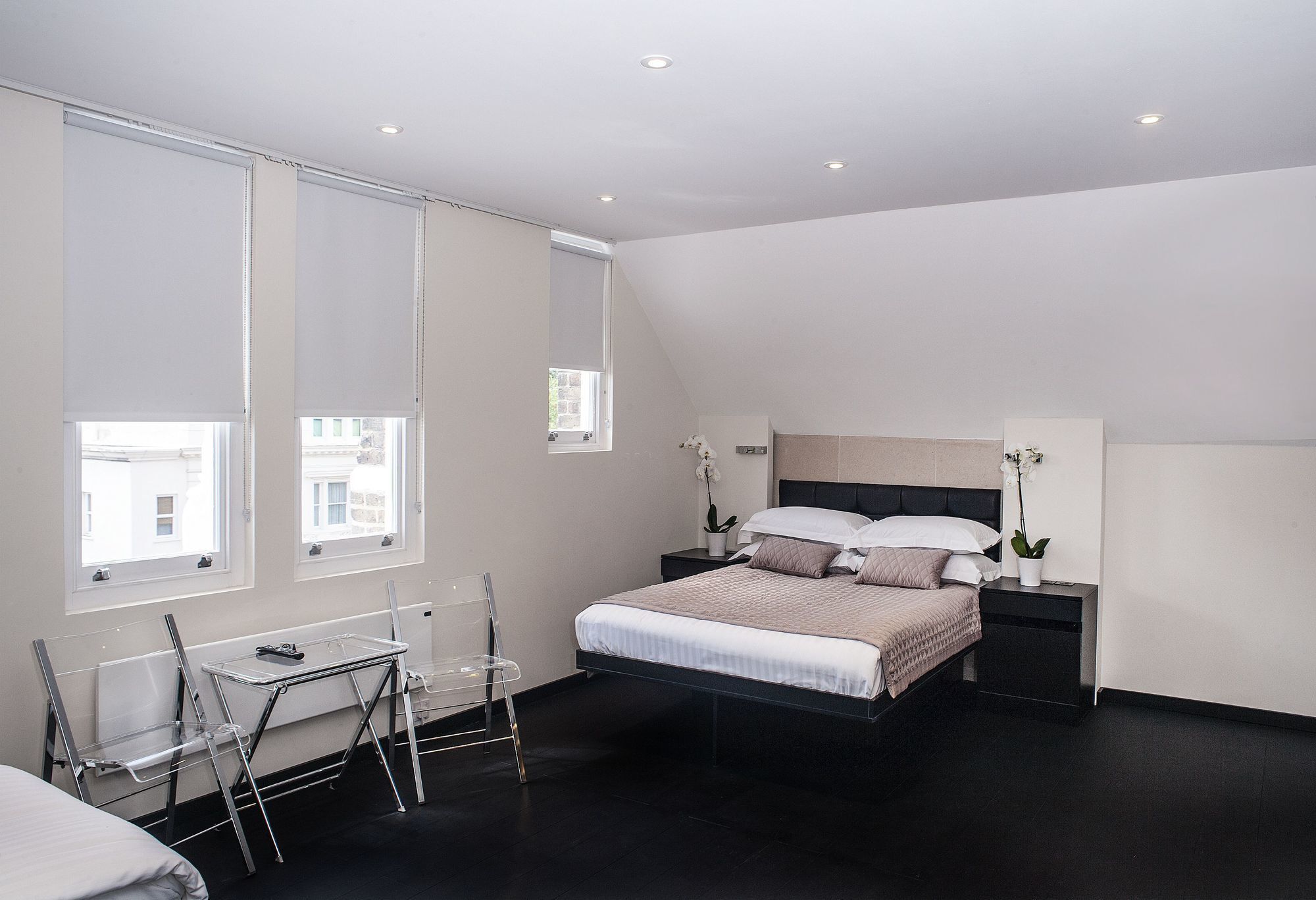 Nox Kensington 4*