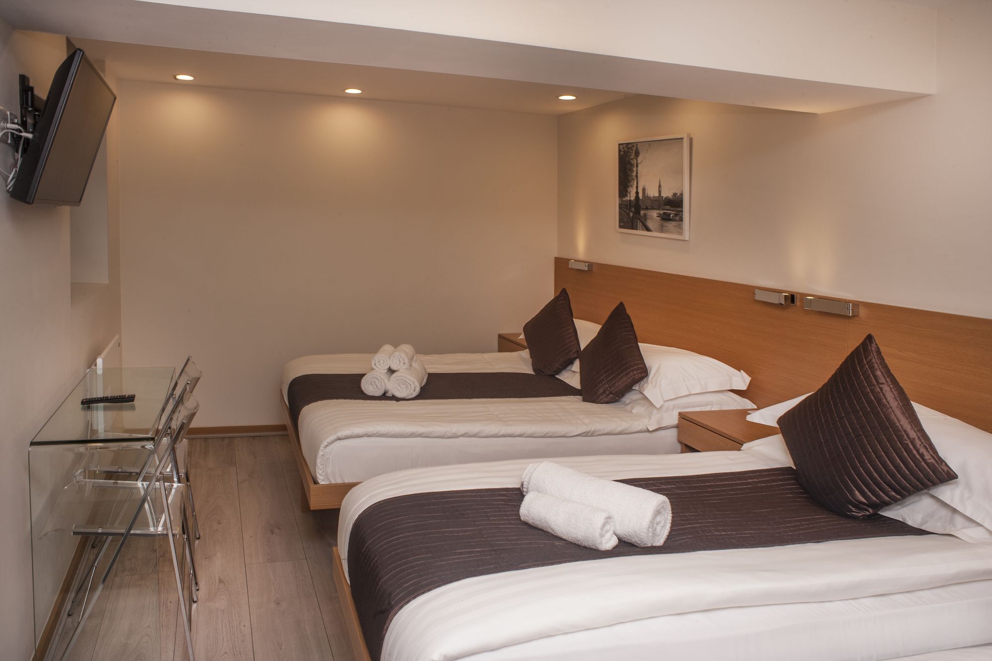 Nox Kensington Aparthotel London