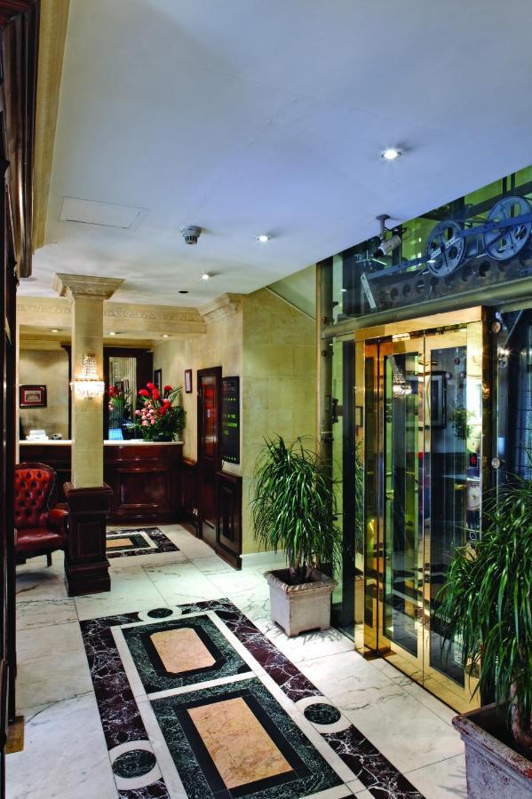 Rochester By Blue Orchid 4*