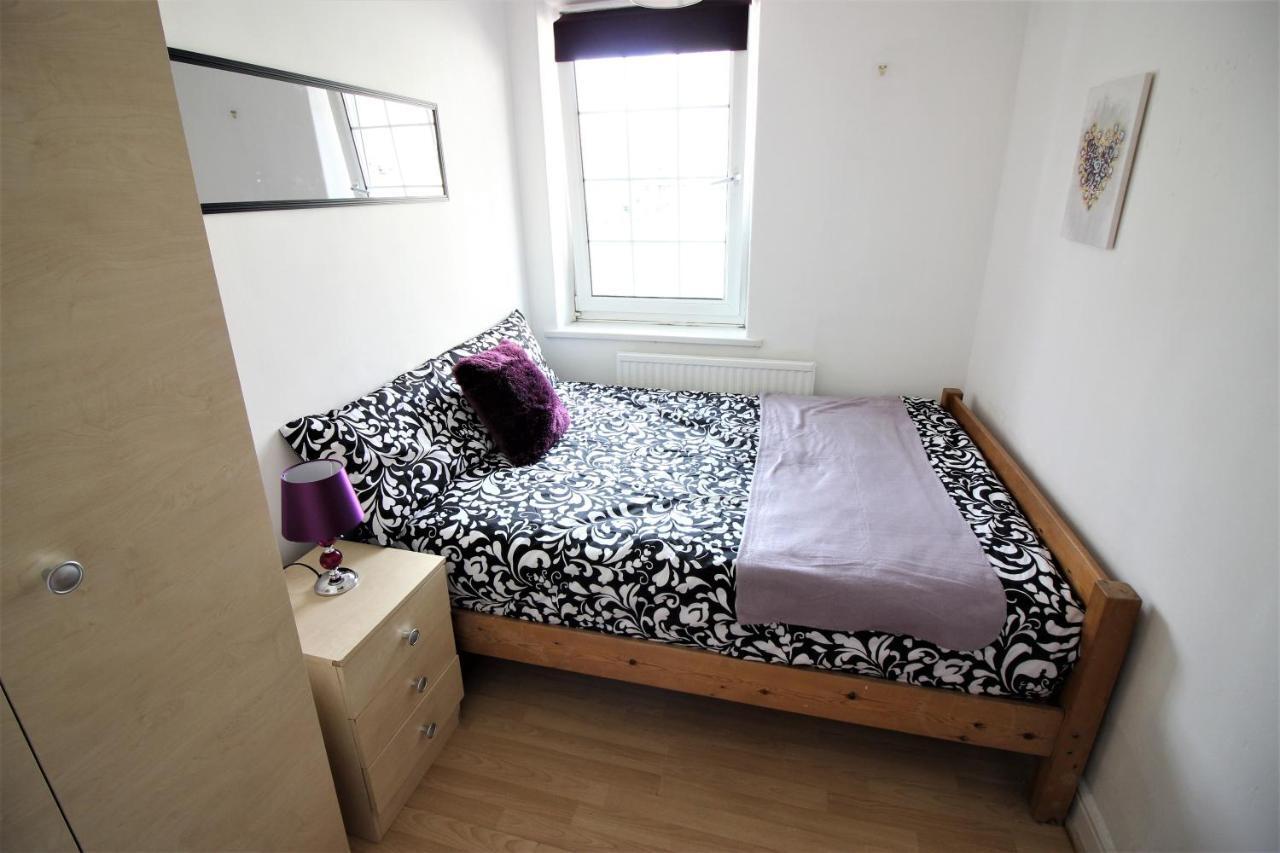 Guest Shelley Guest house London