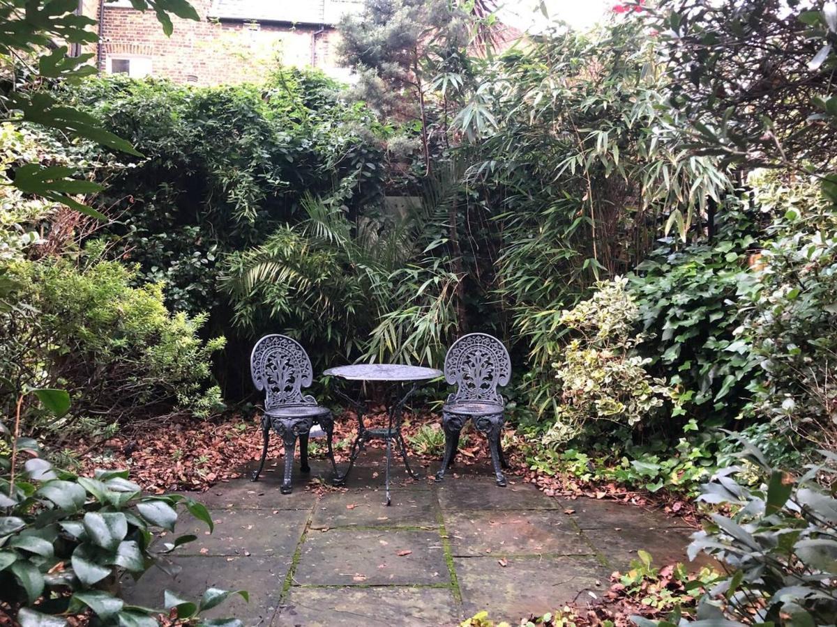 Holiday home Luxury Central 3 Bedroom Family House *