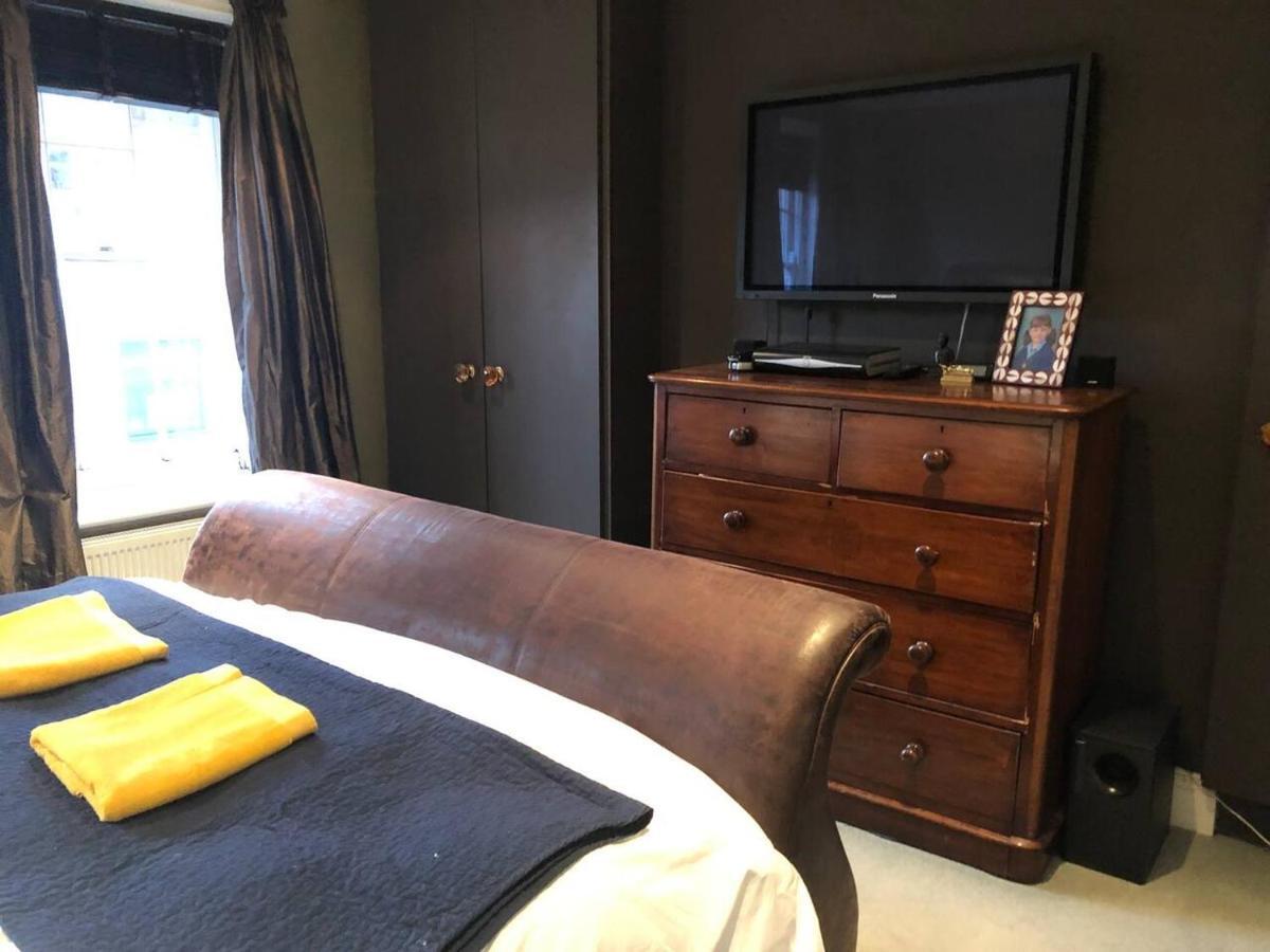 Luxury Central 3 Bedroom Family House