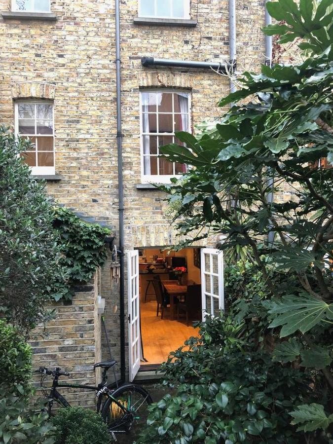 Luxury Central 3 Bedroom Family House London