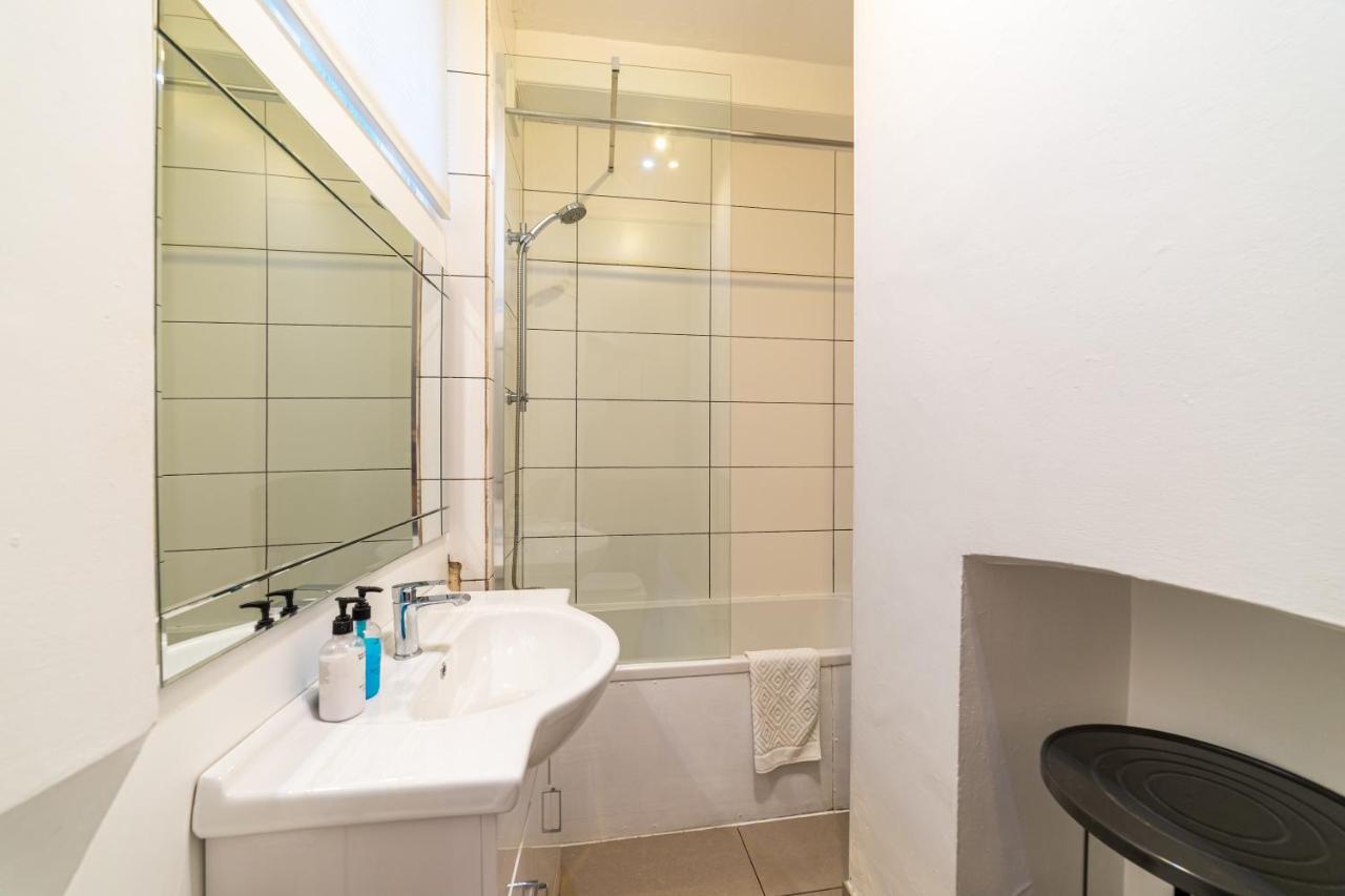 Apartment Oxford Street & Tottenham Court - Central London Apartment *