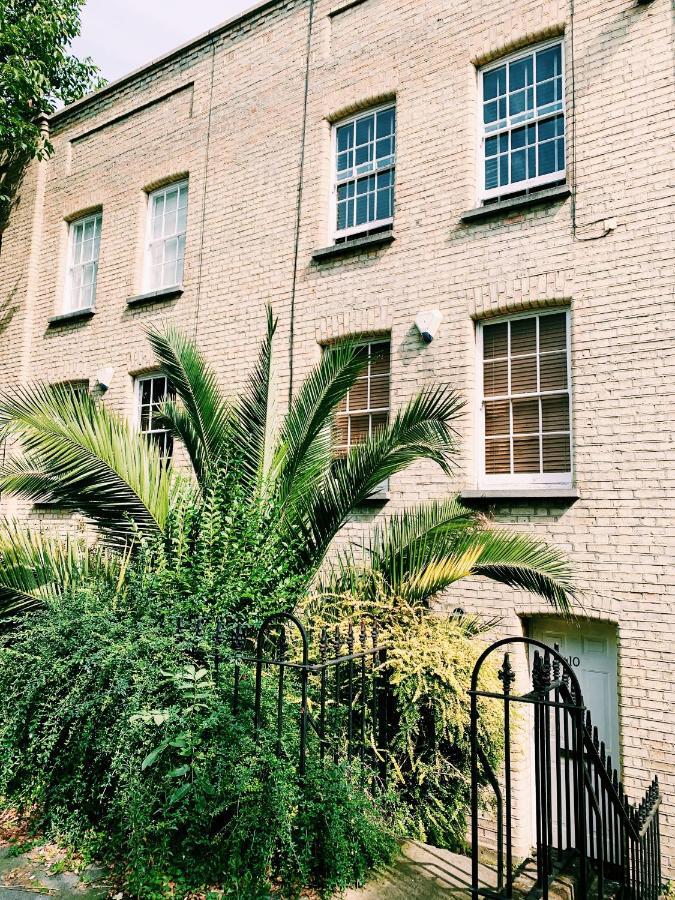 Luxury Central 3 Bedroom Family House London