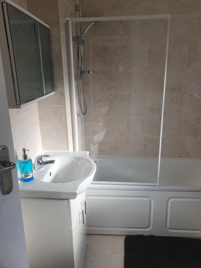 Elegant House 10 Minutes Walk To Wembley Stadium Semesterbostad *