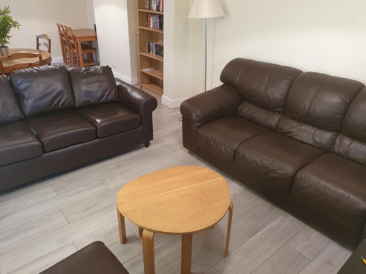 Elegant House 10 Minutes Walk To Wembley Stadium *