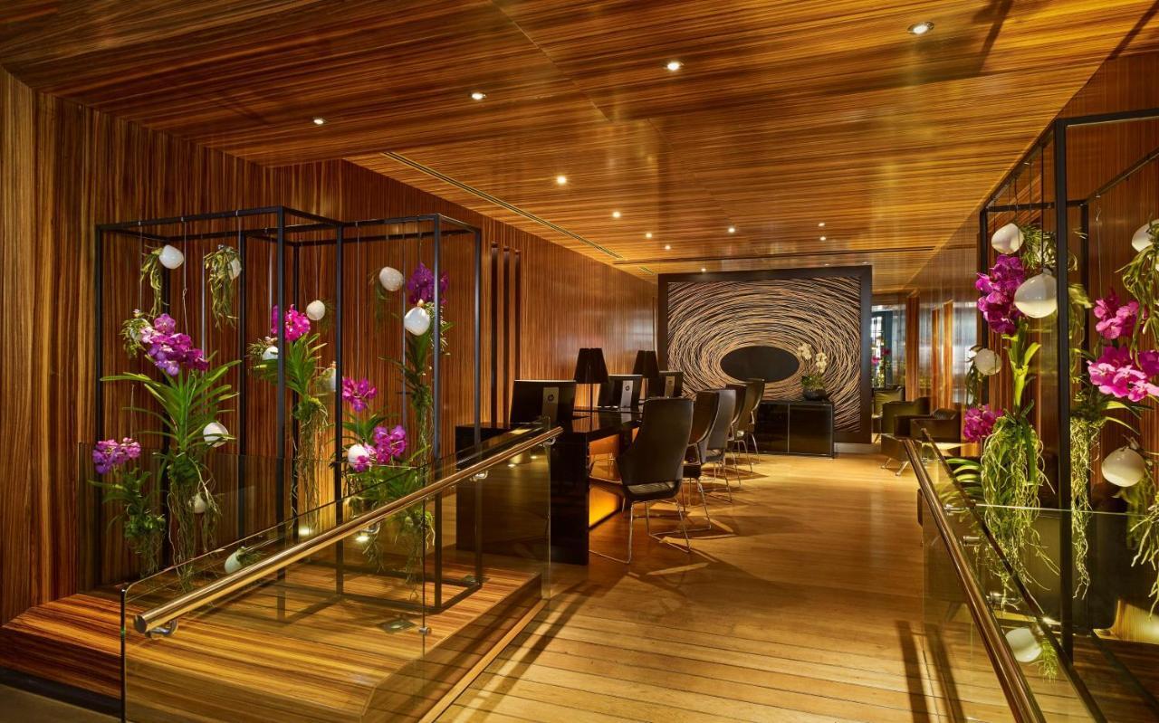 Aparthotel Plaza On The River 5*