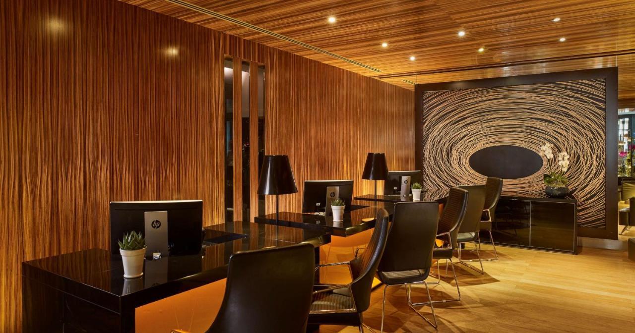 Plaza On The River 5* London