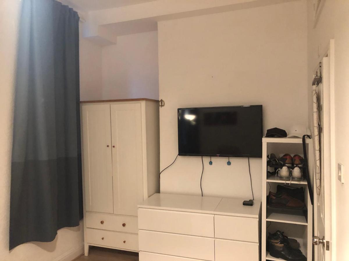 Flat Finchley Rd Nw11 Lejlighed *