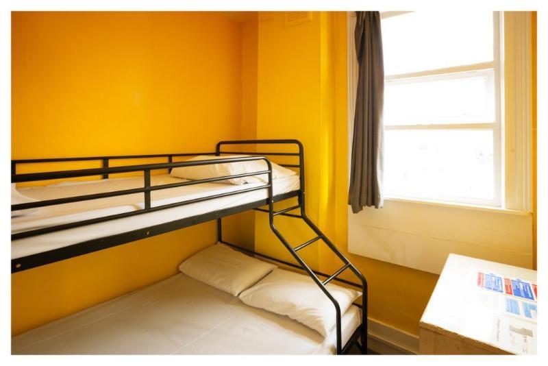 Onefam Waterloo 18-36 Years Old * London