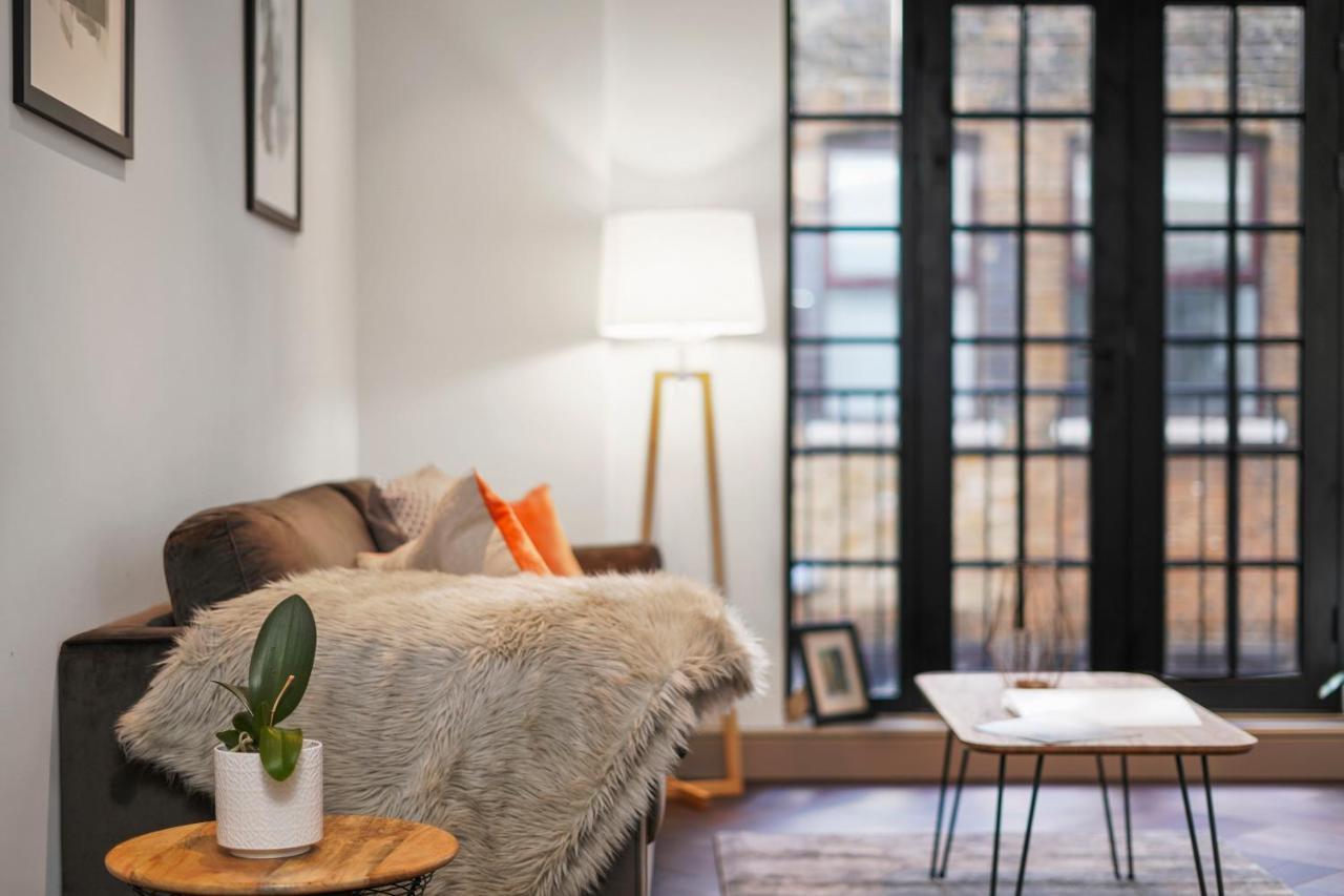 2 Bed Lux Near Free Wifi By Aparts Londen
